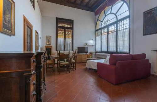 Ferrara Historic Centre Apartment | San Gregorio Magno Apartment