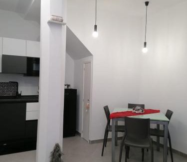 Castelbuono Apartment | San Leonardo Guest House