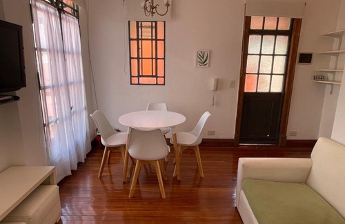 Constitucion Apartment | San Telmo 1 bdr apartment 4 pax