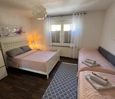 Oberhausen Apartment | Sana Ferienwohnung