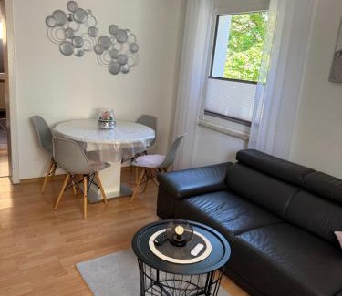 Oberhausen Apartment | Sana Ferienwohnung