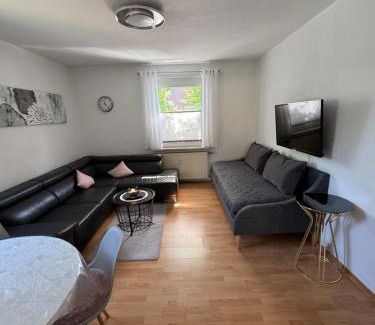 Oberhausen Apartment | Sana Ferienwohnung