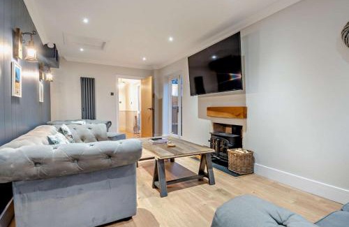East Dereham House | Sanabrin