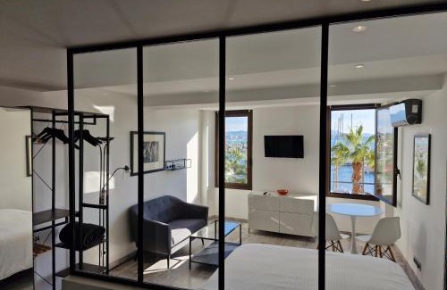 Sanary-sur-Mer Apartment | Sanaritz