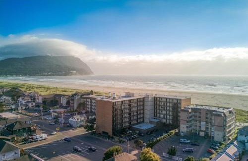 Seaside Apartment | Sand and Sea Condos