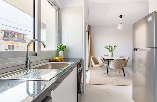 Limassol Apartment | Sanders Cruise - Bright 2-bdr Apt With 2 Balconies