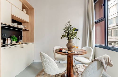 Piraeus Apartment | Sanders Port - Simple Studio Near Piraeus Port