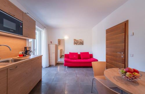 Tramin Hotel | Sandhof Ferienwohnungen