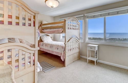 Fernandina Beach House | Sandpiper 95156 3 Bedroom Townhouse by RedAwning