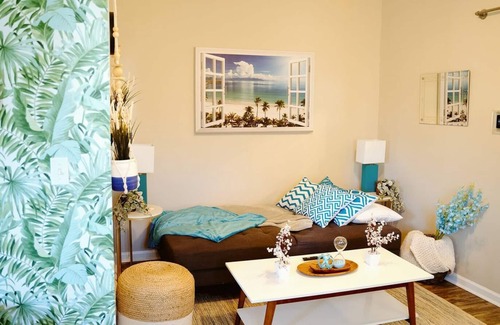 NoDa House | Sandy Haven Near Metro Eats