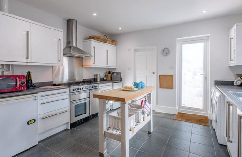 Reydon House | Sandy Lane Cottage in Reydon