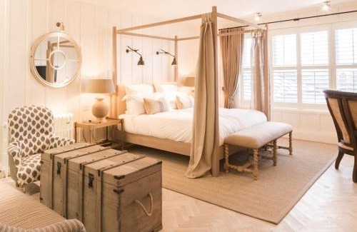 Rhosneigr Hotel | Sandy Mount House