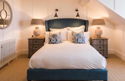 Rhosneigr Hotel | Sandy Mount House
