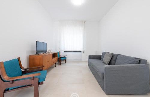 Torre Grande Apartment | Sandy Retreat