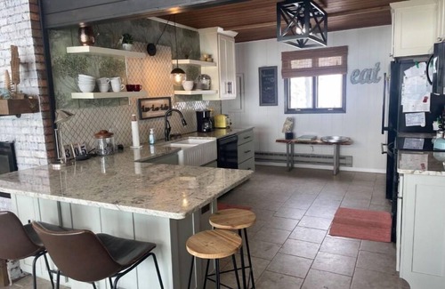 Shell Lake House | Sandy Shell Lake Shining Bright
