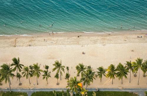 Tran Phu Beach Hotel | Sandy Shore Nha Trang Bay