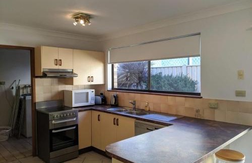Mollymook House | Sandy Shore Villa