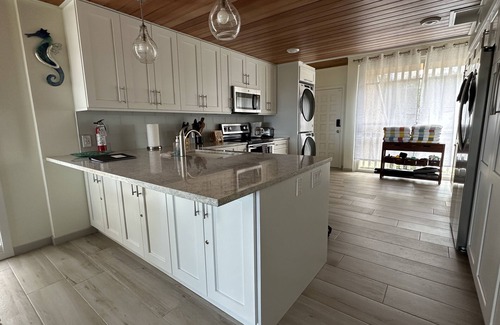 Estate Salt River Condo | Sandy Souls: Fully Remodeled, Beach Oasis @ Gentle Winds! Luxury and beachfront!