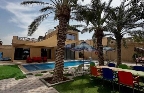 Al Bāţinah Ski Chalet | sano