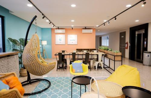 Jakarta Hotel | Sans Hotel Puri Indah Jakarta