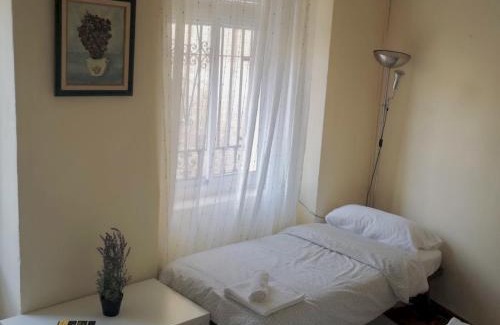 San Julian House | Santa Isabel Low Cost Rooms in private house