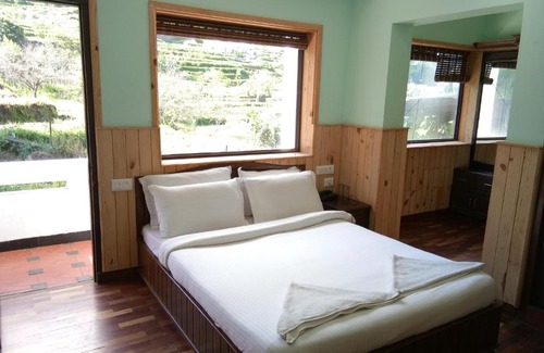 Kodaikanal Hotel | Santhi Ayurvedic Resort
