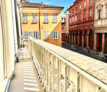 Historic Center Apartment | Santo Stefano Loft