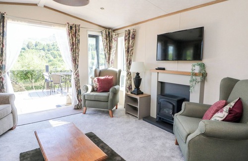 St Fillans Cottage | SAORSA, pet friendly, with a garden in St Fillans