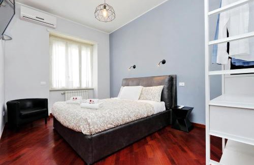 Tuscolano Apartment | Sapphire Apartment