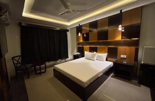 Peshawar Hotel | Sapphire Stays Hotel and Restaurant Peshawar