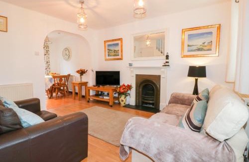 Treator House | Sarah's Cottage