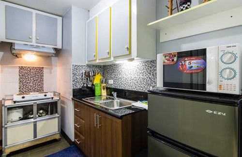 Pasay Hotel | Sarasota Residential Resort, Newport City