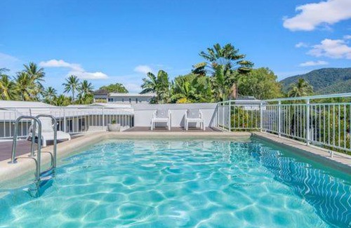 Palm Cove Apartment | Sarayi Boutique Hotel