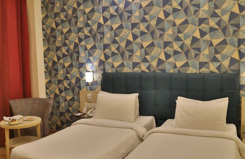 Naraina Hotel | Sarovar Portico Naraina Delhi