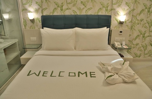 Naraina Hotel | Sarovar Portico Naraina Delhi