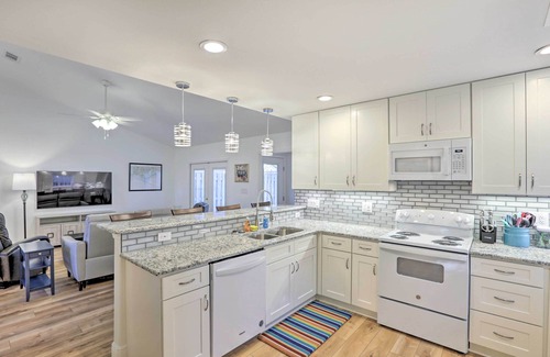 Tallahassee House | 'Sassy Tallahassee' Home, 5 Mi to Downtown!