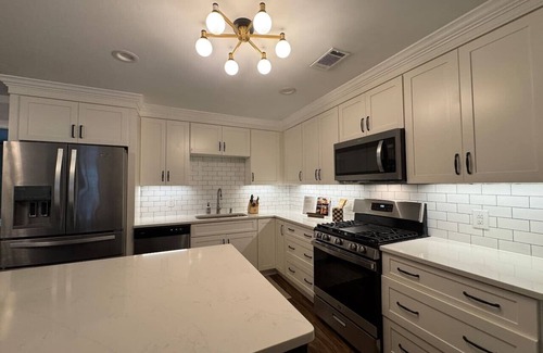 Isle of Hope Historic District House | Savannah Escape - A modern one