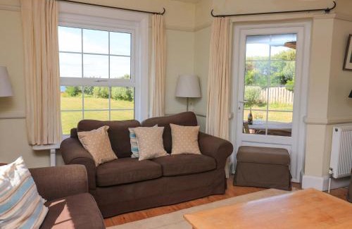 Thurlestone House | Savernake