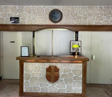Le Bourget-du-Lac Hotel | Savoy Hotel