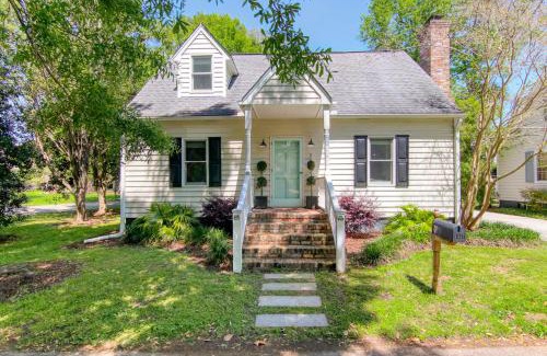 Mount Pleasant House | Sawyer's Landing- Mins to beach & Dtwn