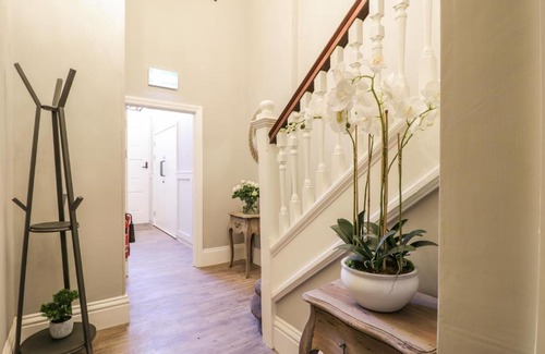 Loftus Apartment | Saxon Princess Suite
