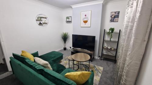 Gillingham House | Saxon Street House
