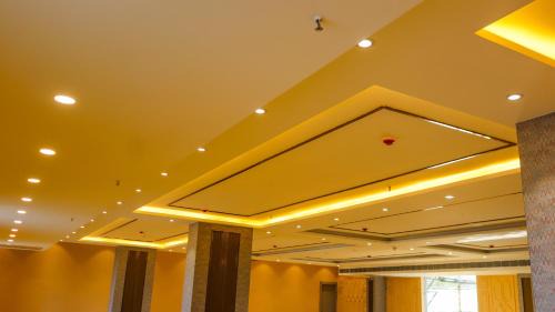 Dhanbad Hotel | SB INTERNATIONAL Hotel & Banquet