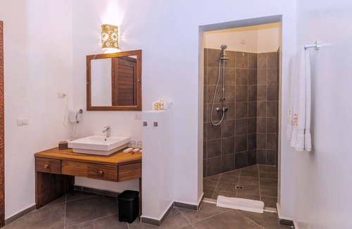 Matemwe Hotel | SBH Kilindini Resort
