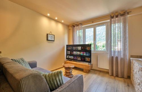 Nantua Apartment | Scandinavian Suite - Private Spa and Sauna