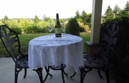 Victoria House | Scenery and Serenity - Delight in your holiday retreat