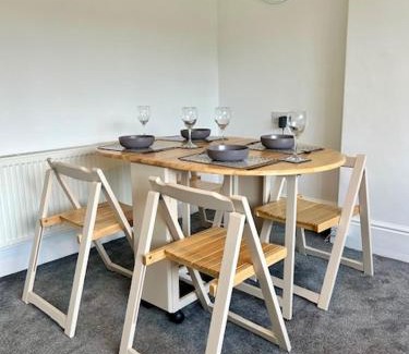 Llanrwst Apartment | Scenic 2Bed Retreat - Gateway to Snowdonia
