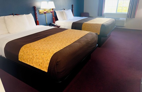 Branson Theater District Hotel | Scenic Hills Inn