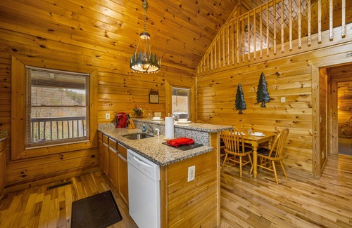 Sevierville Cabin | Scenic Smokies Cabin Getaway