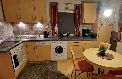 Bad Steben Cottage | Schöne Gemütliche Ferienwohnung mit Kostenfreien Wlan und Terasse